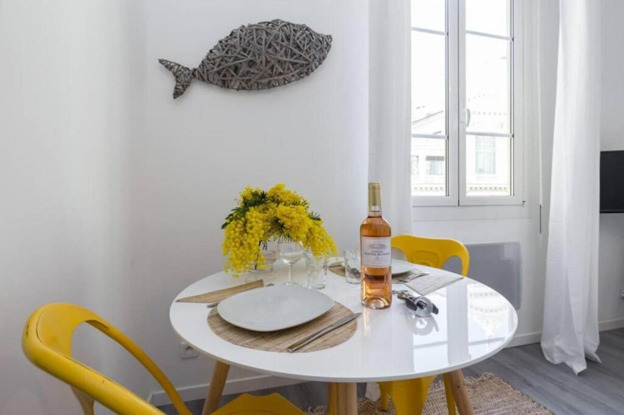 Etats Unis 893 - On Seafront In Old Town Appartement Nice