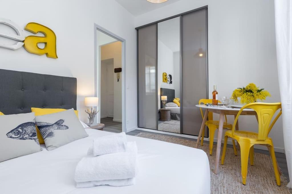 Etats Unis 893 - On Seafront In Old Town Apartment *